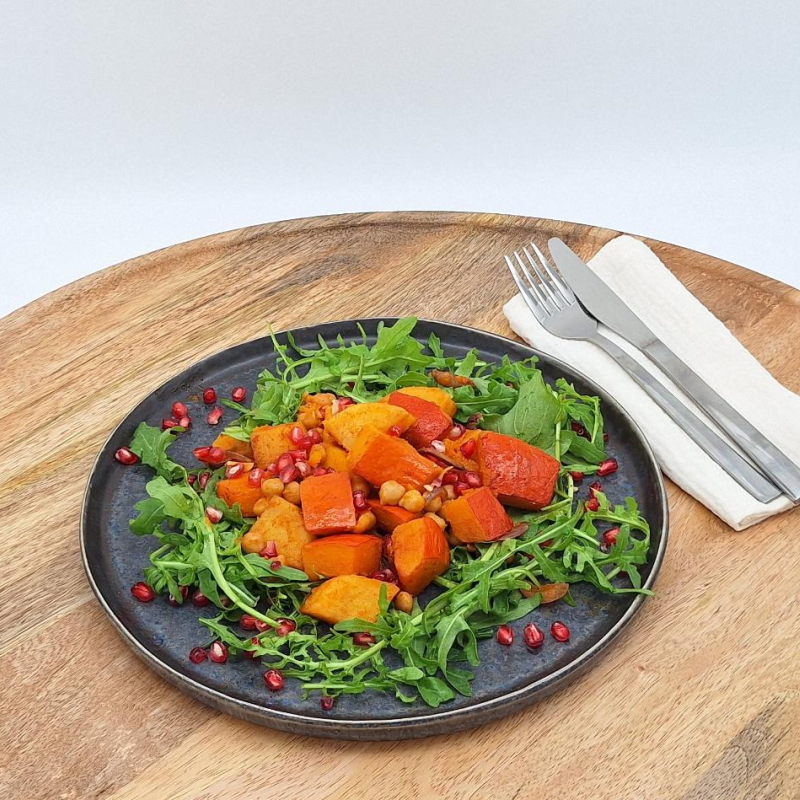 Herbst-Bowl mit Kürbis und Granatapfel