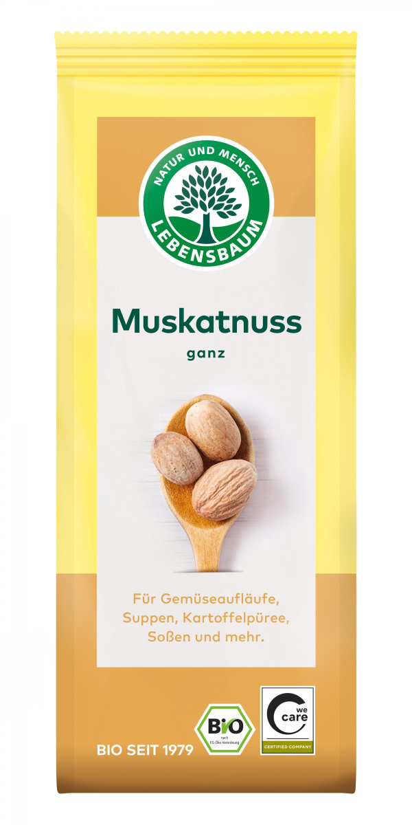 Muskatnüsse, ganz